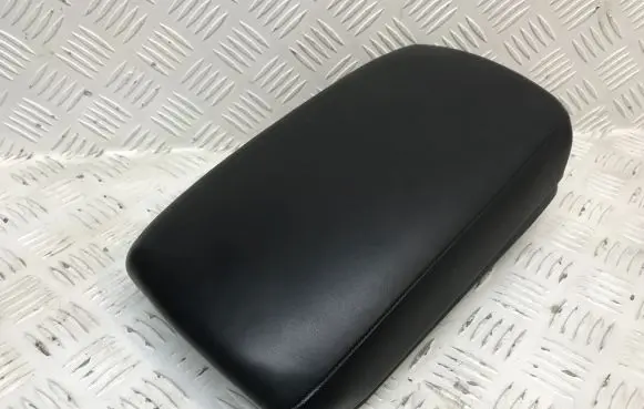 Nissan Qashqai+2 Armrest 9692050A01