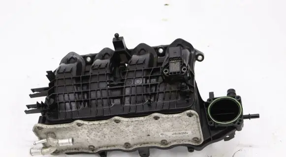 Volkswagen Golf VII Intake manifold 04E129711E