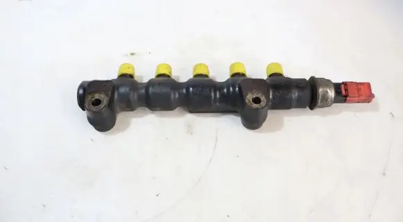 Mazda 2 Fuel main line pipe