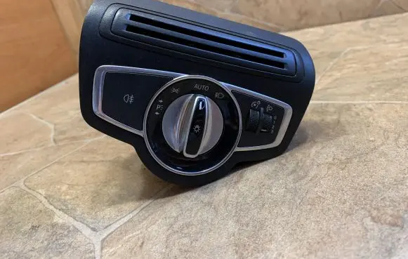Mercedes-Benz C W205 Light switch A2059056000