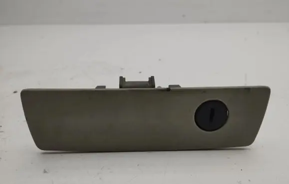 Chrysler Town u0026 Country V Glove box lock 