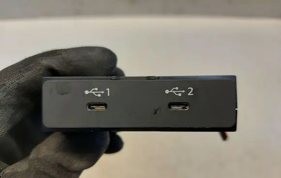 Audi A3 8Y USB control unit 82A035736A