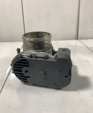 Audi TT Mk1 Throttle valve 06A133062C