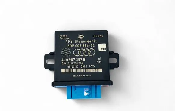 Audi A6 S6 C6 4F Light module LCM 5DF00888632 4L0910357 4L0907357B