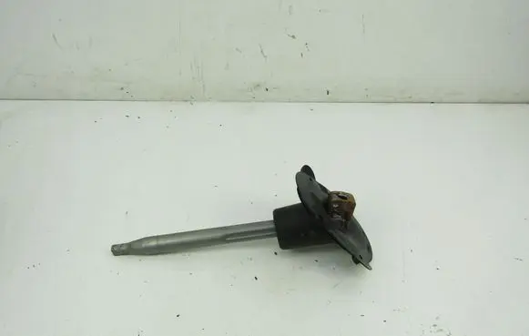 Chevrolet Meriva Steering column universal joint J9D33C662CA