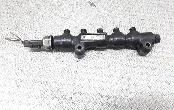 Fuel main line pipe