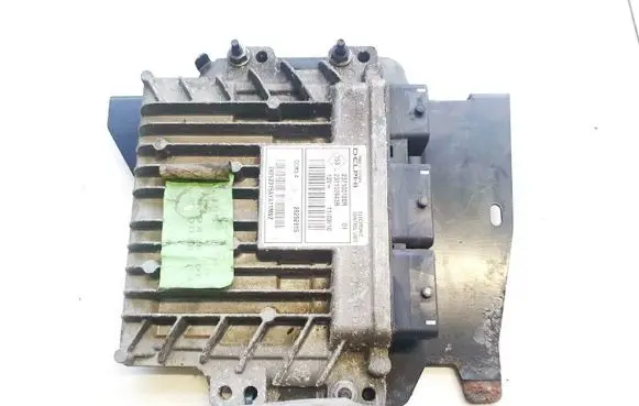 Renault Scenic III - Grand scenic III Engine control unit/module 237100120r 237100943r