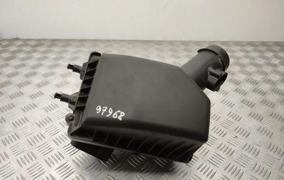 Air filter box