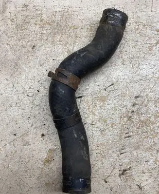 Hyundai Santa Fe Engine coolant pipe/hose