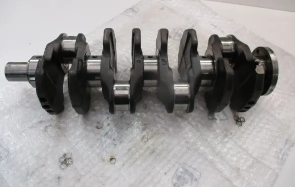 Renault Trafic II (X83) Crankshaft G9U630