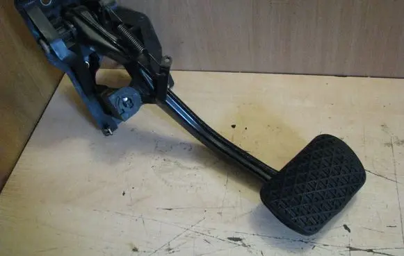 Brake pedal