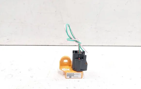 Renault Espace - Grand espace IV Airbag deployment crash/impact sensor 8200403021B 93853929 J7073200979