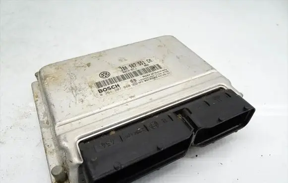 Volkswagen Passat Alltrack Engine control unit/module 3B0907551CM 0261207660