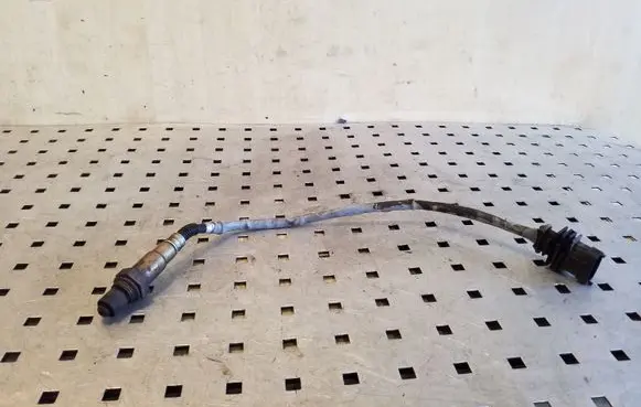 Opel Astra J Lambda probe sensor 55563348