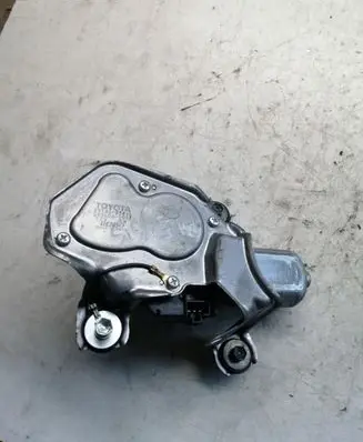 Toyota Avensis T250 Rear window wiper motor 8513005090
