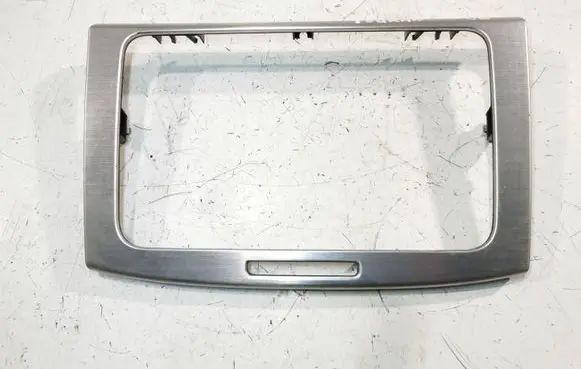 Volkswagen PASSAT B6 Radio/GPS head unit trim 3C0858069P