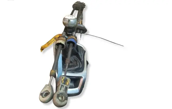 Peugeot 5008 Gear shifter/selector 