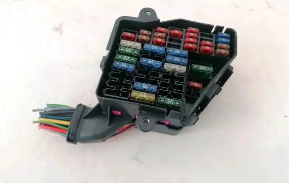 Audi A4 S4 B5 8D Fuse box set