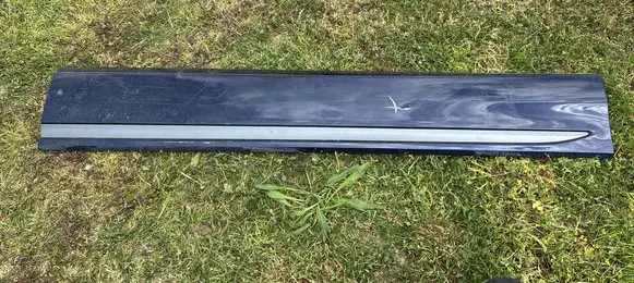 Audi Q8 Front door trim (molding) 4M8853959