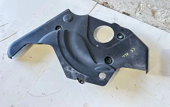 Audi A6 Allroad C5 Timing belt guard (cover) 059103926R 059103927M 666M35