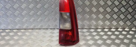 Volvo V70 Rear/tail lights 9154494