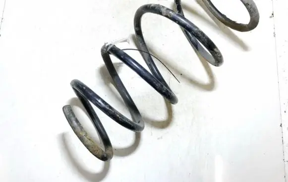 Toyota Verso Front coil spring