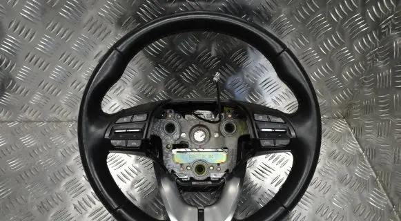 Hyundai i30 Steering wheel 56110-G4KG0