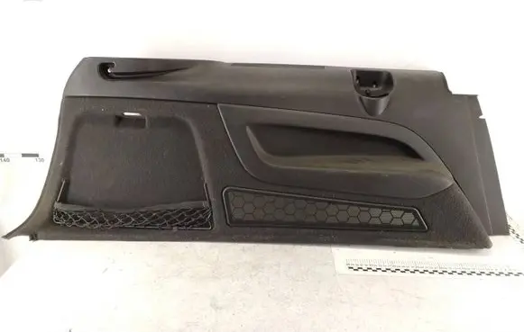 Audi Q7 4L Trunk/boot side trim panel 4L0863879