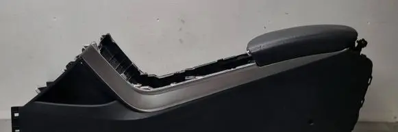 Hyundai i40 Armrest 846013Z010