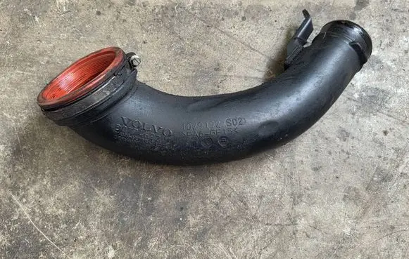 Volvo XC60 Intercooler hose/pipe 30774692