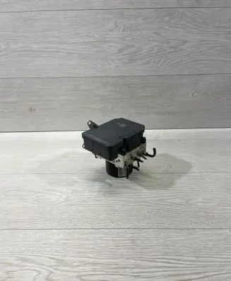 BMW 3 E90 E91 ABS Pump 6775389 6775388 10096108313