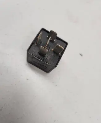 Ford Focus Other relay F0AB14B192AA 40A20A