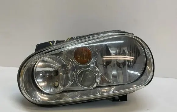 Volkswagen Golf IV Headlight/headlamp 1J1941015C 67736830