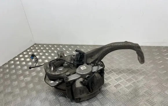 Mercedes-Benz E W213 Front wheel hub