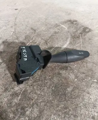 Ford Fiesta Indicator stalk 1S7T13335AE 04KMAYA7