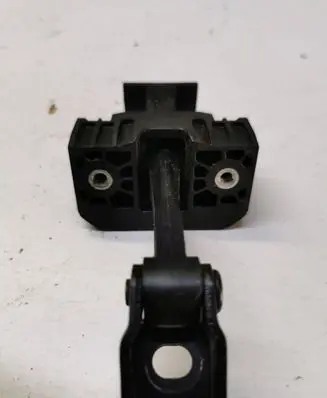 BMW 1 E81 E87 Front door check strap stopper 7176809