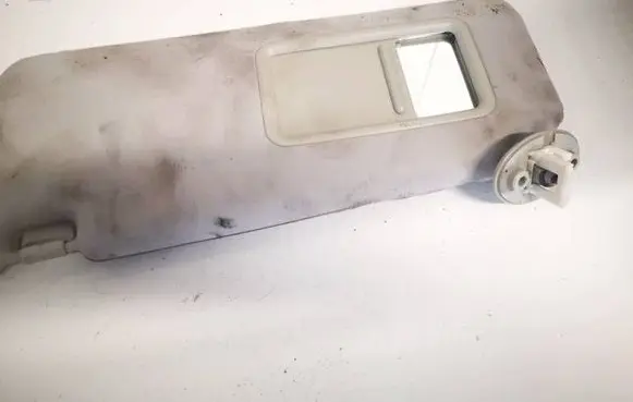 Sun visor