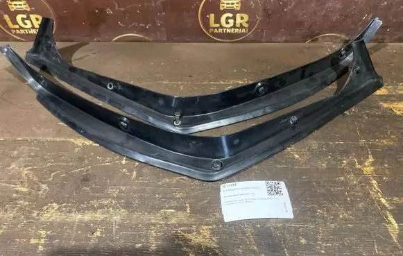 Mercedes-Benz C W204 Other trunk/boot trim element A2046931533 A2046931633