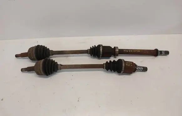 Renault Megane III Front driveshaft