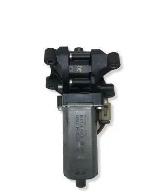 Mercedes-Benz S W221 Steering column adjust motor 0390203249
