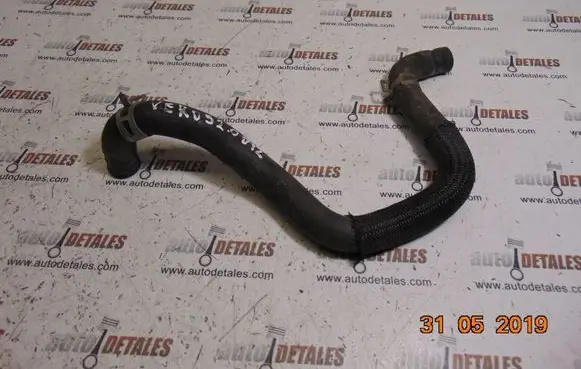 Toyota Corolla Verso E121 Engine coolant pipe/hose