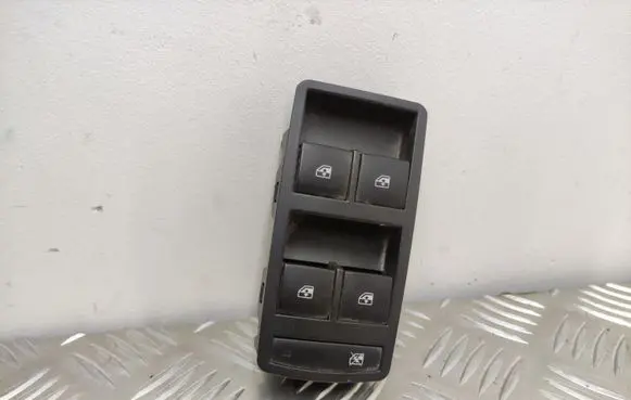 Opel Insignia A Electric window control switch 13305011