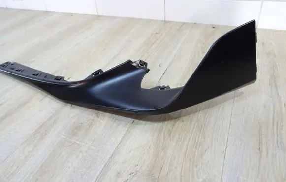 Toyota Verso-S Front bumper lower grill 966157LEWA
