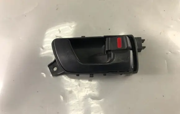 Mitsubishi Pajero Pinin Front door interior handle MR330450