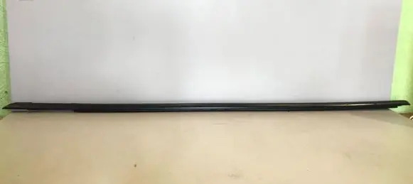 Chevrolet Camaro Front door glass trim molding 