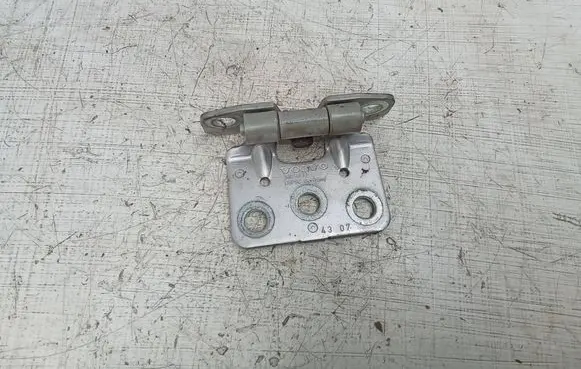 Volvo XC90 Tailgate/trunk/boot hinge 30674732