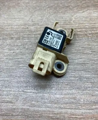 Opel Astra H Airbag deployment crash/impact sensor 13251078 Used