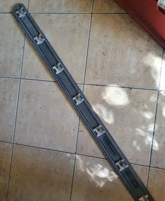 Volkswagen PASSAT B4 Front door trim (molding) 3A0853515