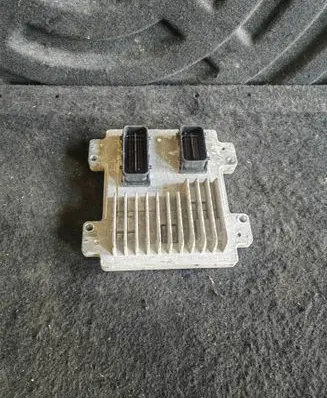 Opel Astra J Engine control unit/module 12659379