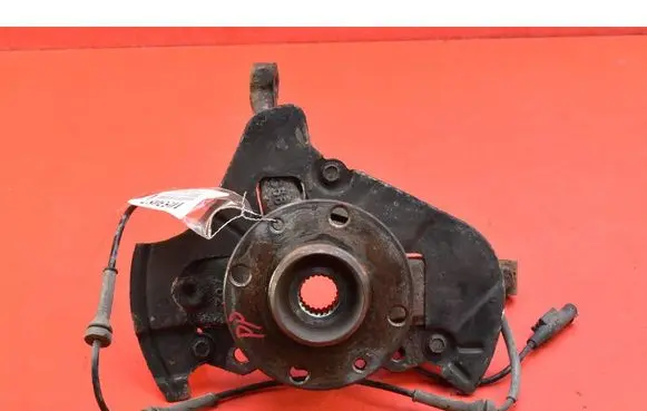 Aixam 500 Front wheel hub spindle knuckle 